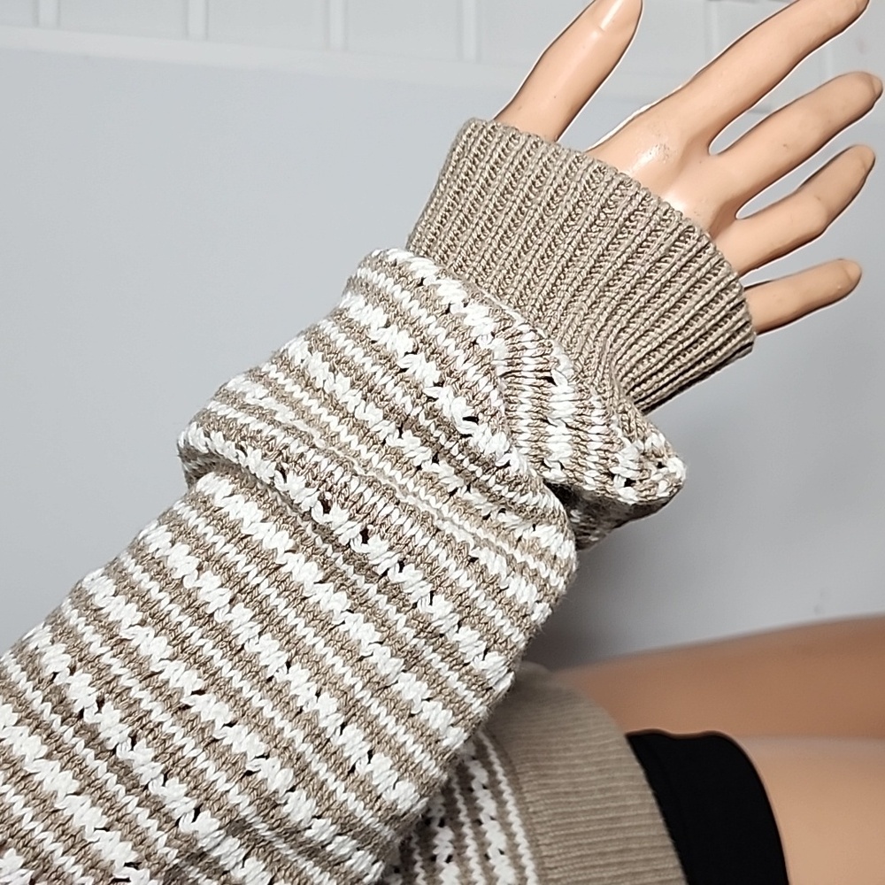 Eva Mendes‎ New York Company Women's Crochet knit Brown And White Sweater Size M - Picture 6 of 8